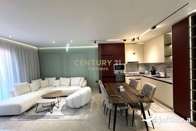 Shtepi me qera 2+1 ne Tirane - 750 Euro