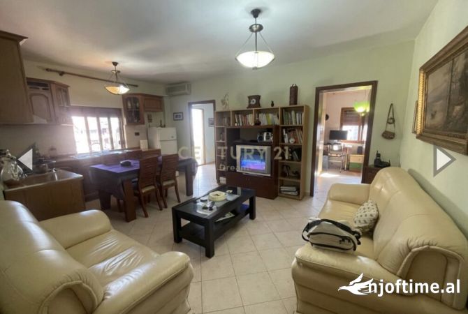 Shtepi ne shitje 3+1 ne Tirane - 110,000 Euro