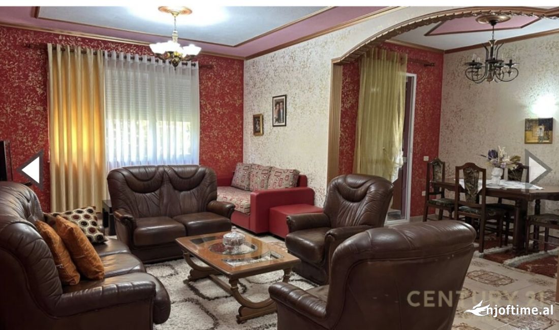 Shtepi ne shitje Apartament ne Tirane, 2+1, Mobilimi E mobiluar, Pagesa 265,000  Euro.