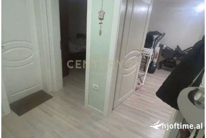 Shtepi ne shitje 2+1 ne Tirane - 98,000 Euro
