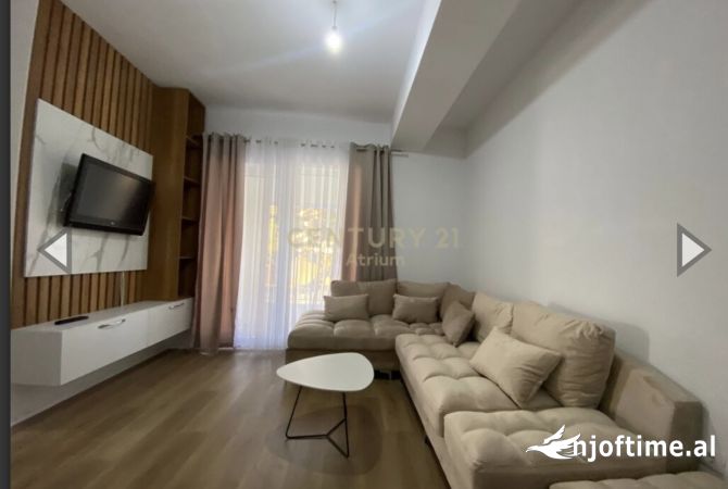 Shtepi me qera 2+1 ne Tirane - 450 Euro