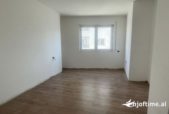 Shtepi ne shitje 2+1 ne Tirane - 230,000 Euro