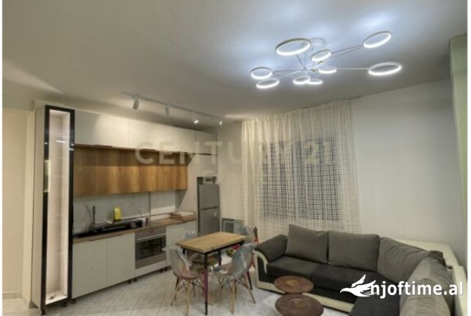 Shtepi me qera 1+1 ne Tirane - 550 Euro