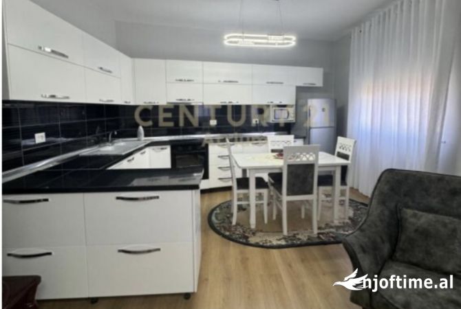 Shtepi me qera 3+1 ne Tirane - 550 Euro