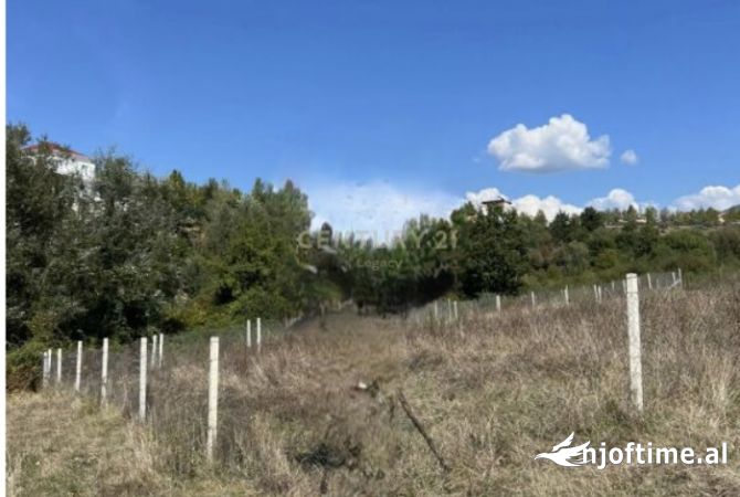 Terreno in vendita  a Tirana - 92,610 Euro