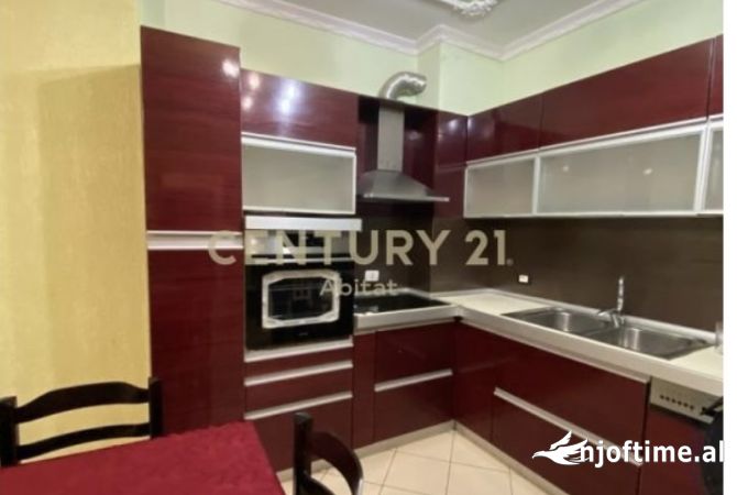 Shtepi me qera 3+1 ne Tirane - 600 Euro