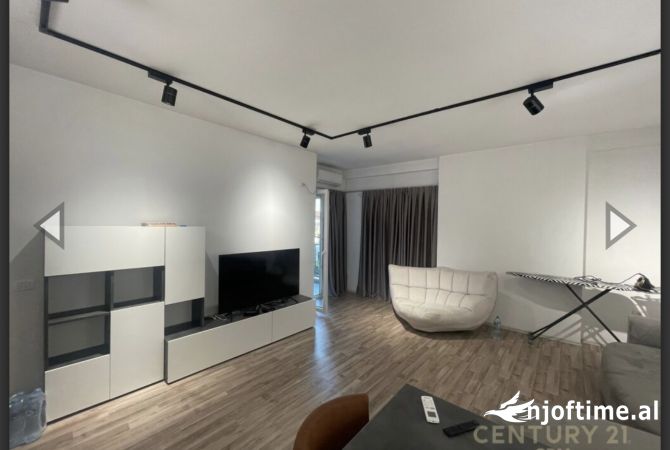 Shtepi ne shitje 2+1 ne Tirane - 225,000 Euro