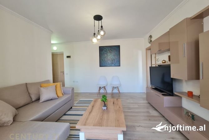 Shtepi me qera 1+1 ne Tirane - 400 Euro