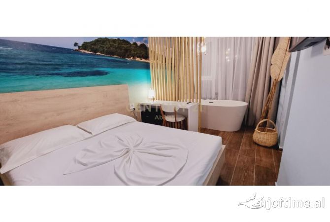 Shtepi me qera Apartament ne Tirane, 4+1, Mobilimi E mobiluar, Pagesa 1,000  Euro.