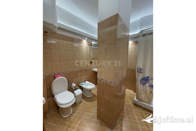 Shtepi me qera Apartament ne Tirane, 1+1, Mobilimi E mobiluar, Pagesa 450  Euro.