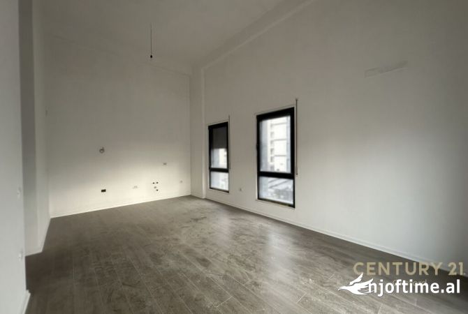 Shtepi ne shitje 2+1 ne Tirane - 180,000 Euro
