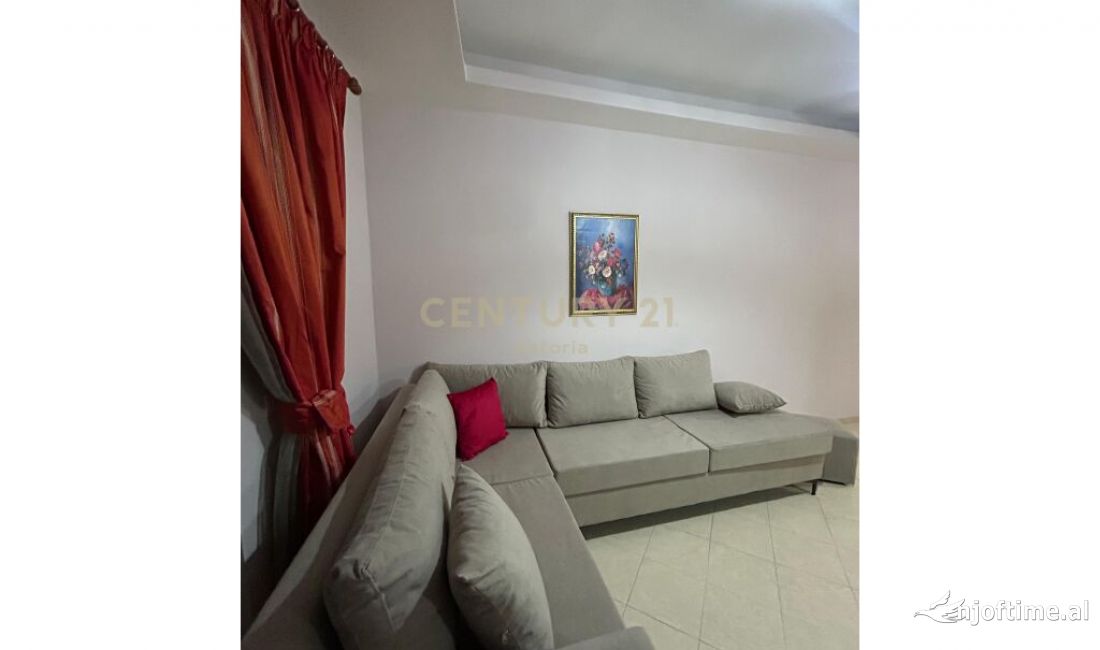 Shtepi ne shitje Apartament ne Tirane, 2+1, Mobilimi Pjeserisht e mobiluar, Pagesa 128,000  Euro.