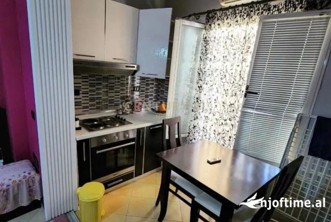 Shtepi me qera Garsoniere ne Tirane - 350 Euro