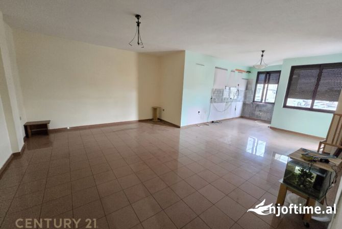 Shtepi ne shitje 2+1 ne Tirane - 210,000 Euro
