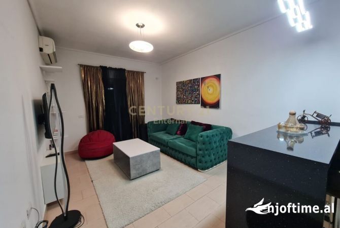 Shtepi me qera 1+1 ne Tirane - 460 Euro
