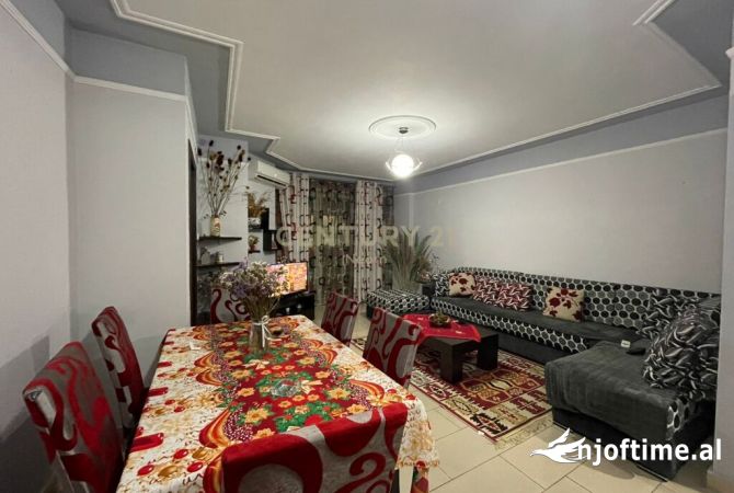 Shtepi ne shitje 2+1 ne Tirane - 140,000 Euro