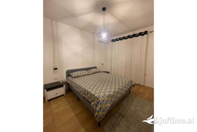 Shtepi me qera Apartament ne Tirane, 1+1, Mobilimi E mobiluar, Pagesa 650  Euro.
