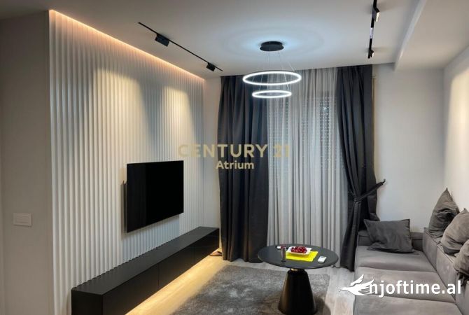 Shtepi me qera 2+1 ne Tirane - 700 Euro