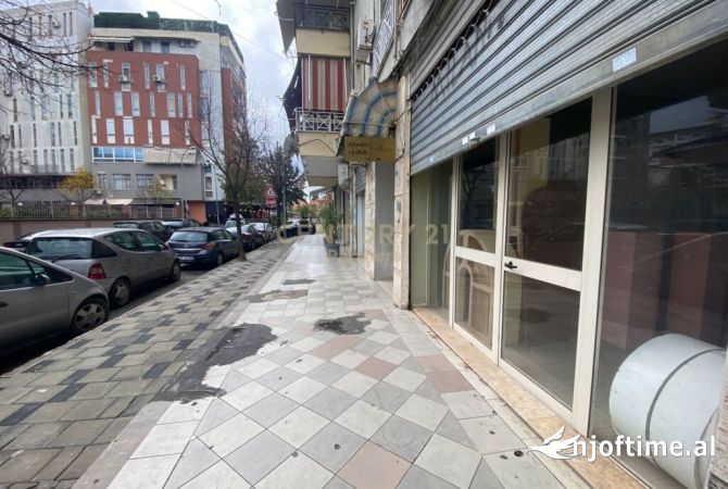 Ambient biznesi ne shitje 1+1 ne Tirane - 97,000 Euro