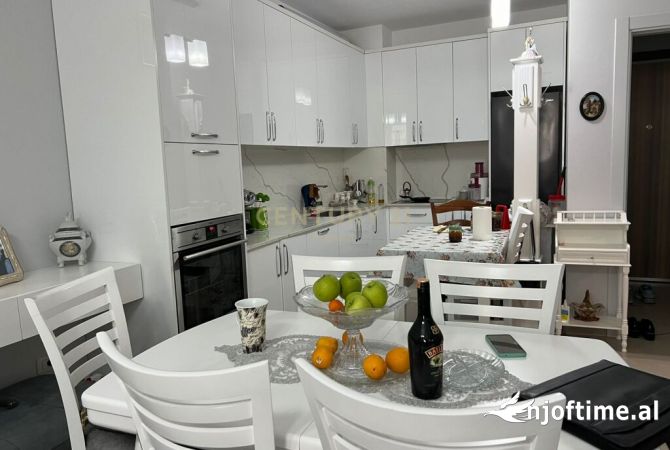 Shtepi ne shitje 1+1 ne Tirane - 145,000 Euro