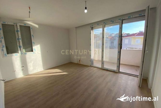 Shtepi ne shitje 2+1 ne Tirane - 135,000 Euro