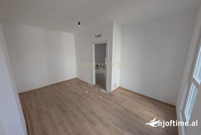 Shtepi ne shitje 1+1 ne Tirane - 90,000 Euro