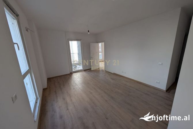 Shtepi ne shitje 1+1 ne Tirane - 90,000 Euro
