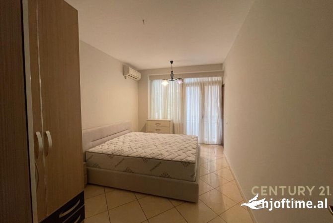 Shtepi me qera Apartament ne Tirane, 2+1, Mobilimi E mobiluar, Pagesa 750  Euro.