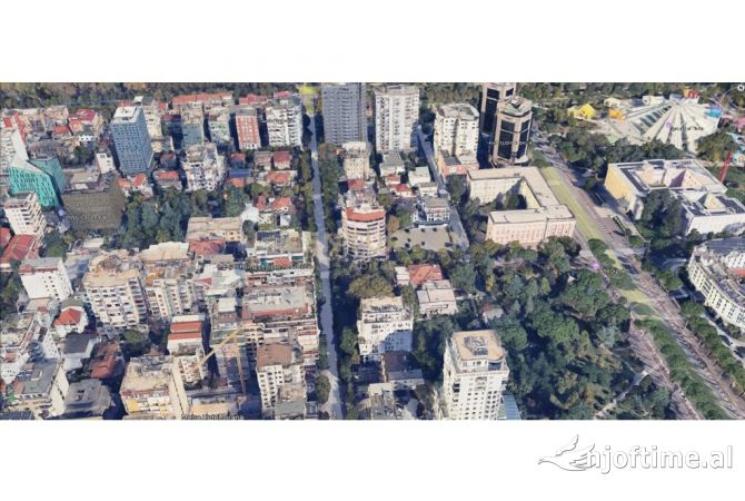 Shtepi ne shitje 3+1 ne Tirane - 420,000 Euro
