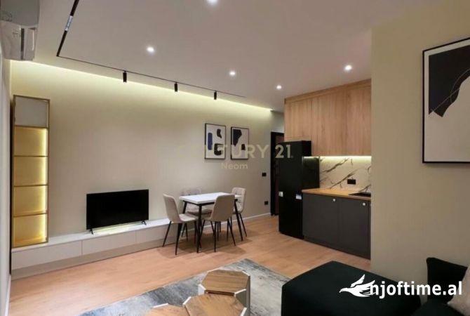 Jepet me Qira Apartment 1 +1 Te Hoxha Tahsim 700 € /Muaj