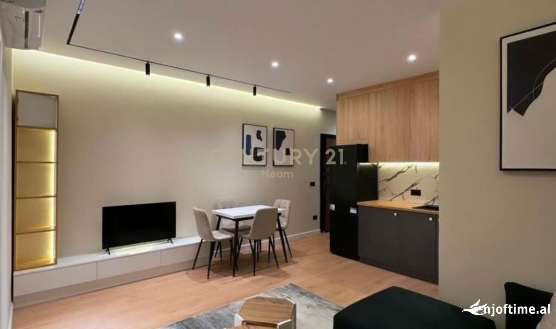 Shtepi me qera Apartament ne Tirane, 1+1, Mobilimi E mobiluar, Pagesa 700  Euro.