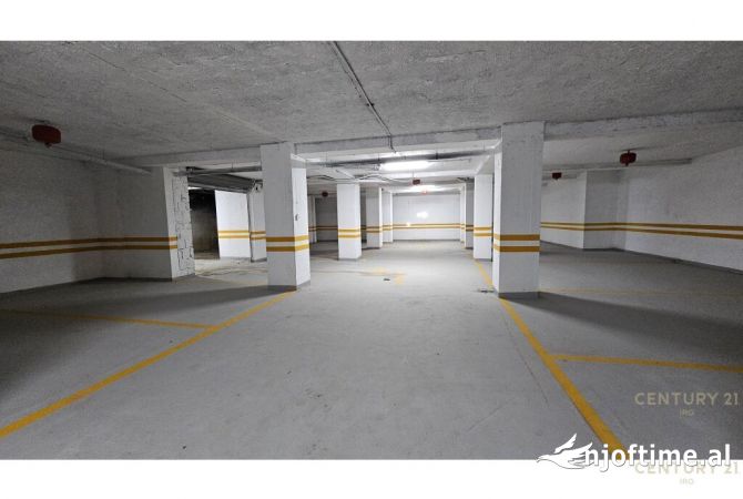 Ambient biznesi me qera 6+1 ne Tirane - 3,000 Euro