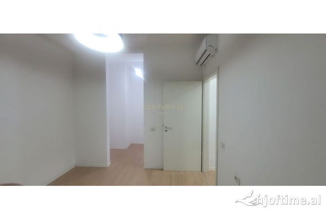 Ambient biznesi me qera 3+1 ne Tirane - 700 Euro