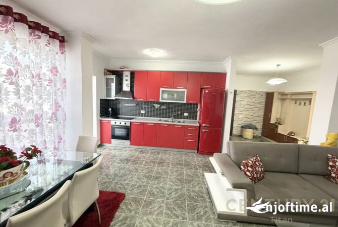 Shtepi me qera 2+1 ne Tirane - 650 Euro