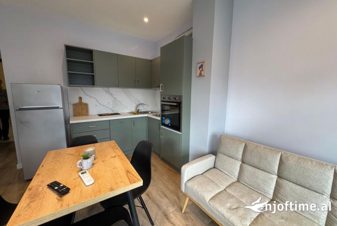 Shtepi me qera 1+1 ne Tirane - 650 Euro