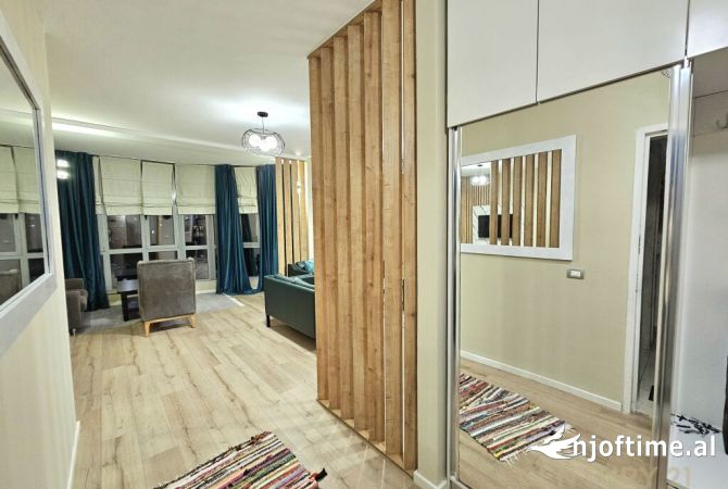 Shtepi me qera 3+1 ne Tirane - 1,200 Euro