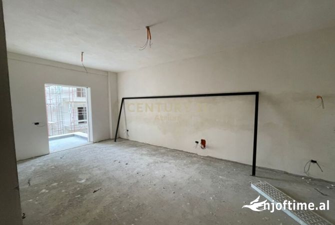 Shtepi ne shitje 2+1 ne Tirane - 195,000 Euro