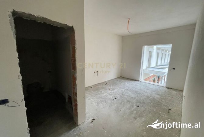 Shtepi ne shitje 2+1 ne Tirane - 195,000 Euro