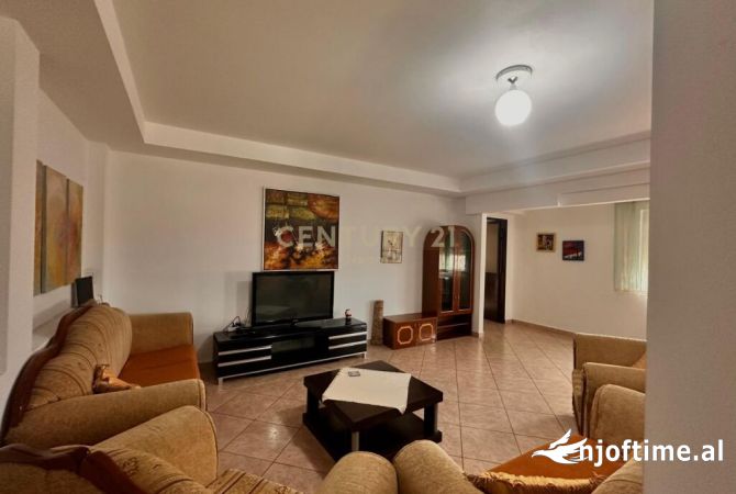 Shtepi ne shitje 3+1 ne Tirane - 218,000 Euro