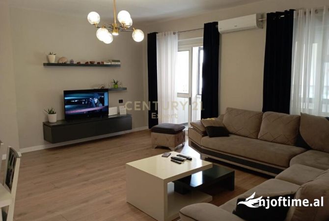 Shtepi me qera 1+1 ne Tirane - 650 Euro