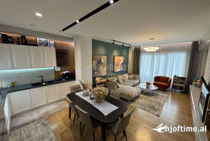 Shtepi ne shitje 2+1 ne Tirane - 250,000 Euro