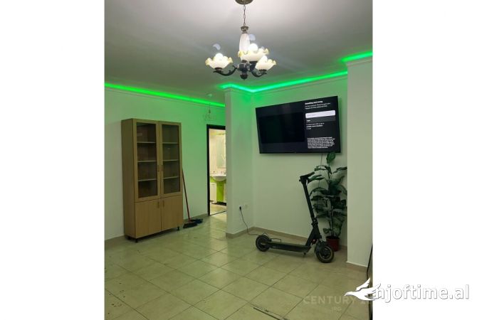 Shtepi ne shitje 2+1 ne Tirane - 106,000 Euro