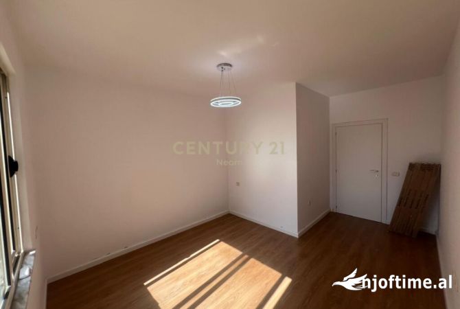 Shtepi ne shitje 1+1 ne Tirane - 98,000 Euro