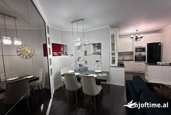Shtepi me qera 2+1 ne Tirane - 800 Euro