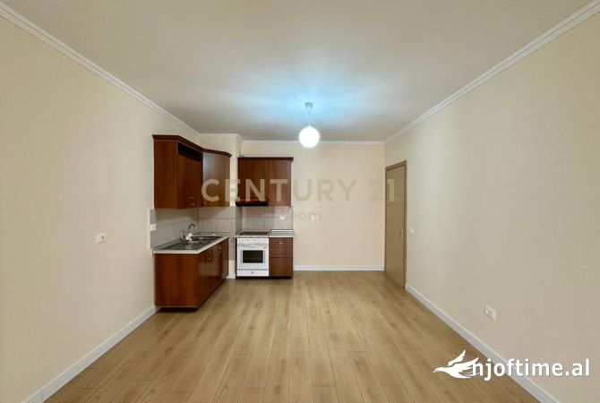 Shtepi ne shitje 2+1 ne Tirane - 105,000 Euro