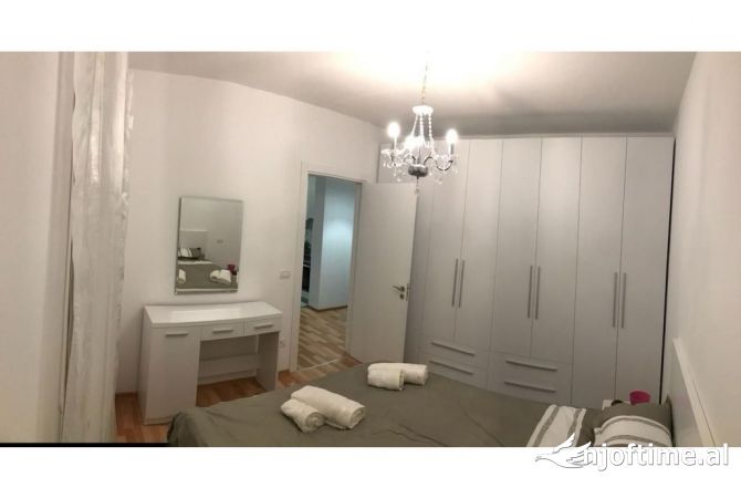 Shtepi me qera 1+1 ne Tirane - 450 Euro