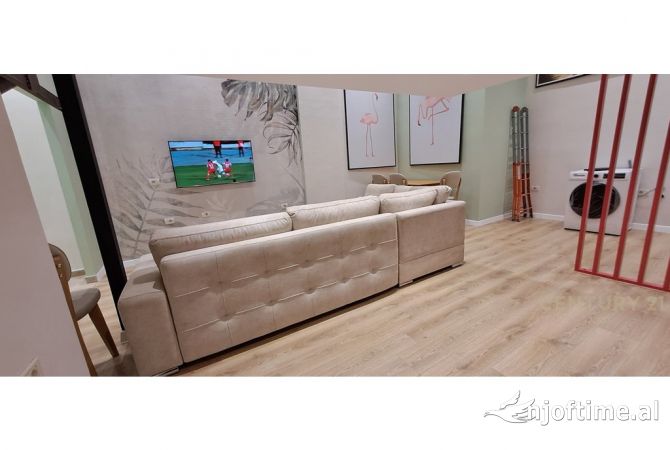 Shtepi ne shitje 1+1 ne Tirane - 155,000 Euro