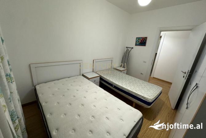 Shtepi me qera 2+1 ne Tirane - 800 Euro