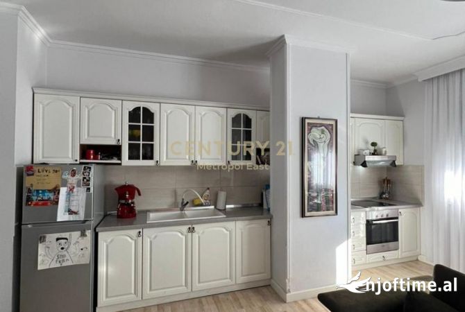 Shtepi me qera 2+1 ne Tirane - 750 Euro