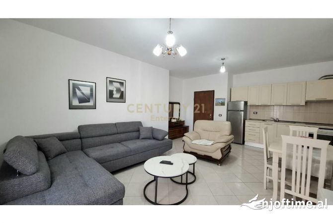 Shtepi me qera 2+1 ne Tirane - 500 Euro